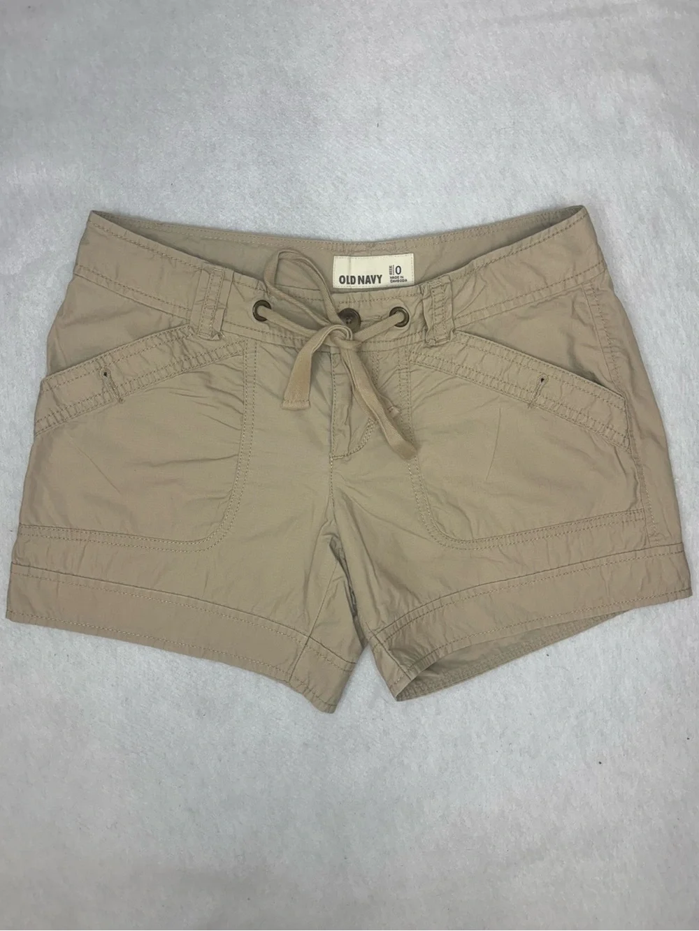 Old Navy Khaki Utility Cargo Shorts Women's size 0. 100% cotton